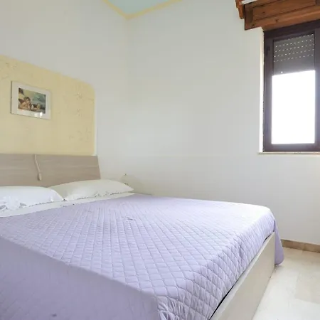 Mariolu 1 Apartment *